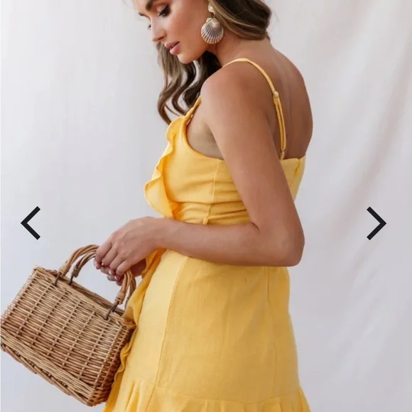 NWT Saints & Secrets Hart Flowy Chiffon Yellow Ruffle Mini Dress Yellow Sz Large - Picture 3 of 12